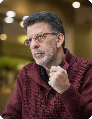  DR. ALEJANDRO KLEIN